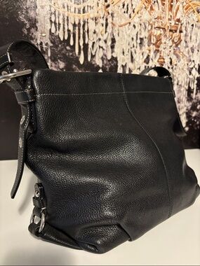 Coach F15064 Black Pebbled Leather Duffle Shoulder Bag with Silver Hardware